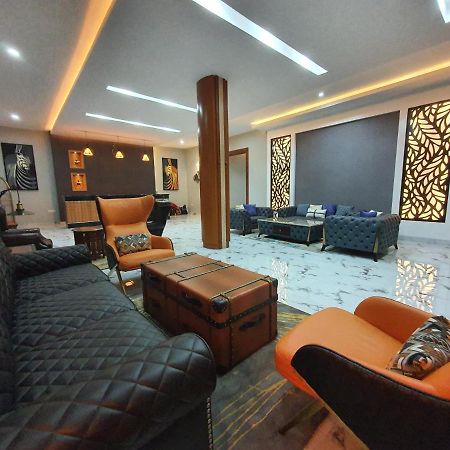 Silver Palm Hotel アルーシャ エクステリア 写真